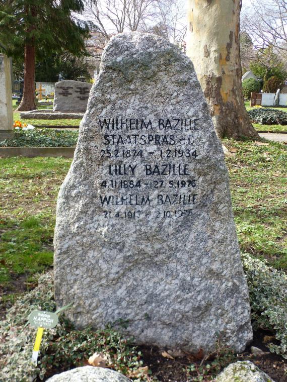 Grabstein Wilhelm Bazille, Pragfriedhof Stuttgart