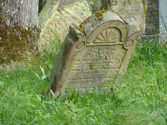 Falling gravestone