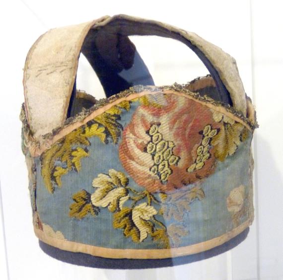 Tora-Krone der jüdischen Gemeinde Altenschönbach, Jüdisches Museum Franken (Fürth)