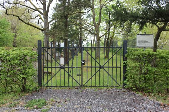 Eingang zum jüdischen Friedhof in Philippsburg