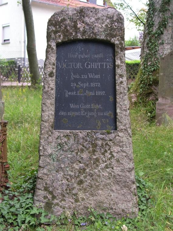 SH104501Victor Ghittis