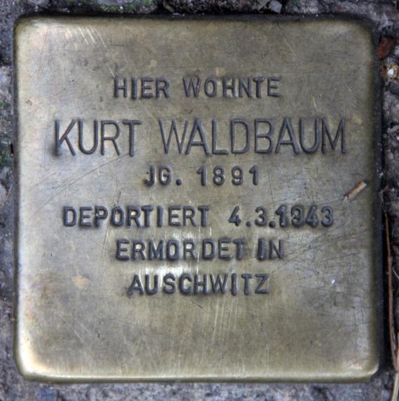 Stumbling Stone Akazienstr 3 (Schön) Kurt Waldbaum