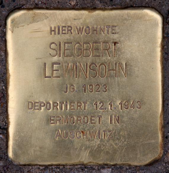 Stolperstein An der Urania 7 (Schön) Siegbert Lewinsohn