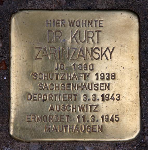 Stumbling Stone Ansbacher Str 18 (Schön) Kurt Zarinzansky