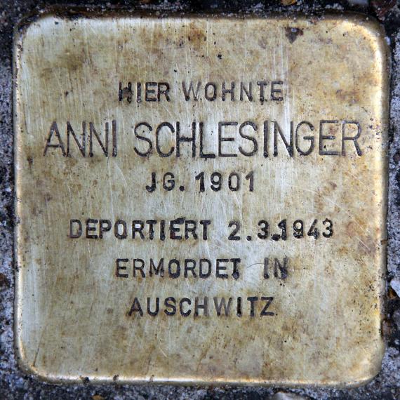 Stolperstein Bölschestr 39 (Frihg) Anni Schlesinger