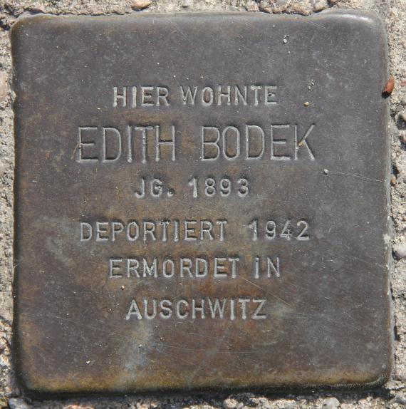 Stolperstein Bayreuther Str 38 (Schön) Edith Bodek