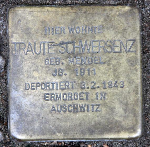 Stolperstein Belziger Str 37 (Schön) Traute Schwersenz