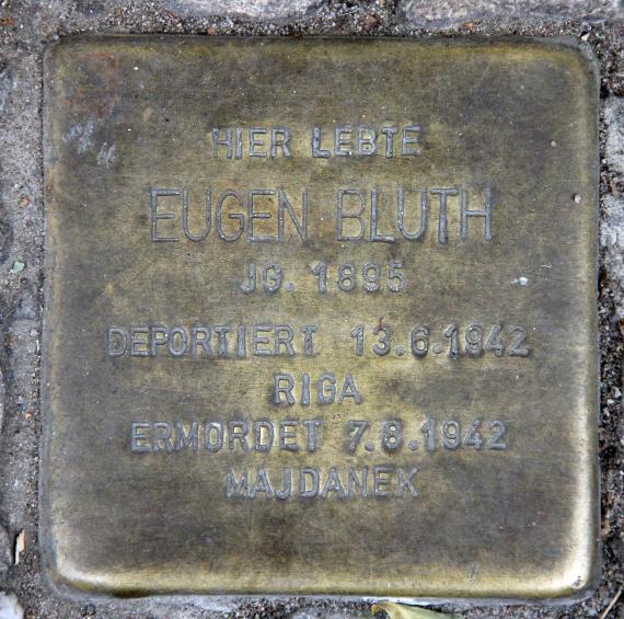 Stolperstein Belziger Str 39 (Schön) Eugen Bluth