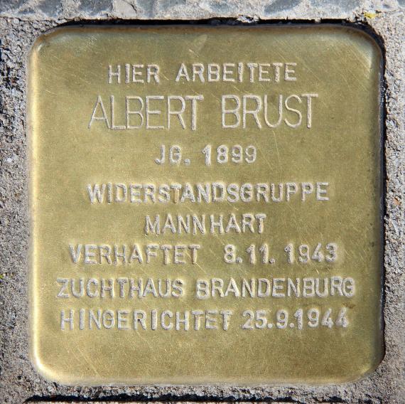 Stolperstein Berliner Str 26 (Tegel) Albert Brust