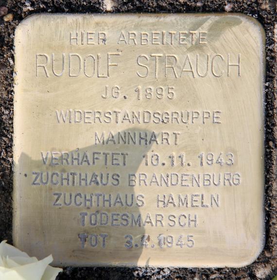 Stolperstein Berliner Str 26 (Tegel) Rudolf Strauch
