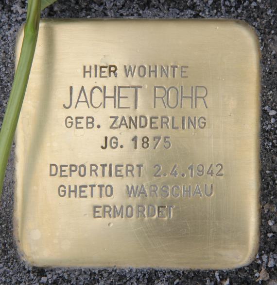 Stumbling stone Brunnenstr 50 (center) Jachet Rohr