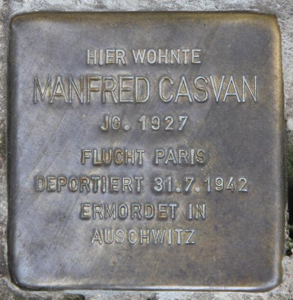 Stolperstein Courbièrestr 5 (Schön) Manfred Casvan
