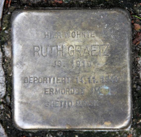 Stolperstein Geisbergstr 34 (Schön) Ruth Graetz