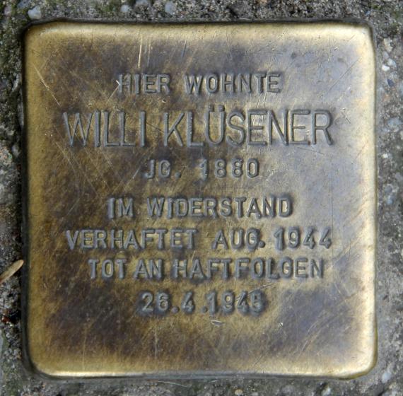 Stolperstein Grünberger Str 6 (Friedh) Willi Klüsener