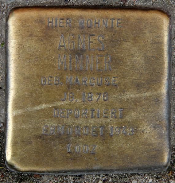 Stolperstein Gubener Str 36 (Friedh) Agnes Minner