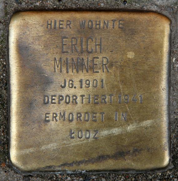 Stolperstein Gubener Str 36 (Friedh) Erich Minner