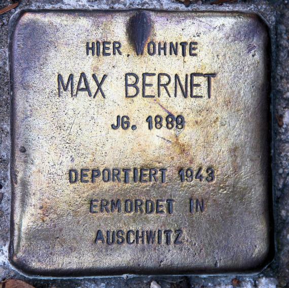Stolperstein Gundelfinger Str 31 (Karlh) Max Bernet