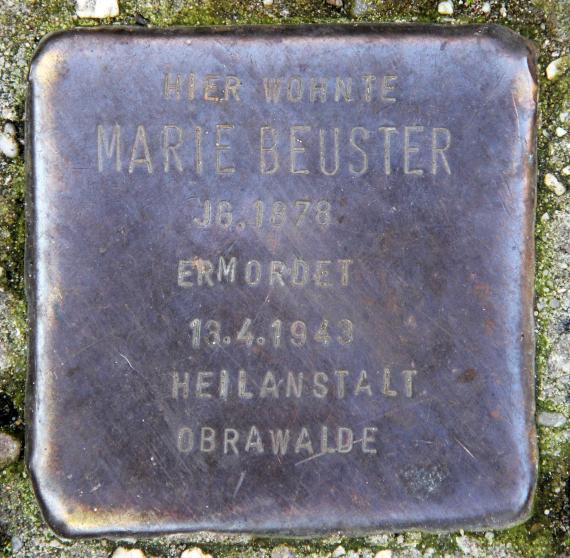 Stolperstein Haßlingerweg 9 (Reind) Marie Beuster