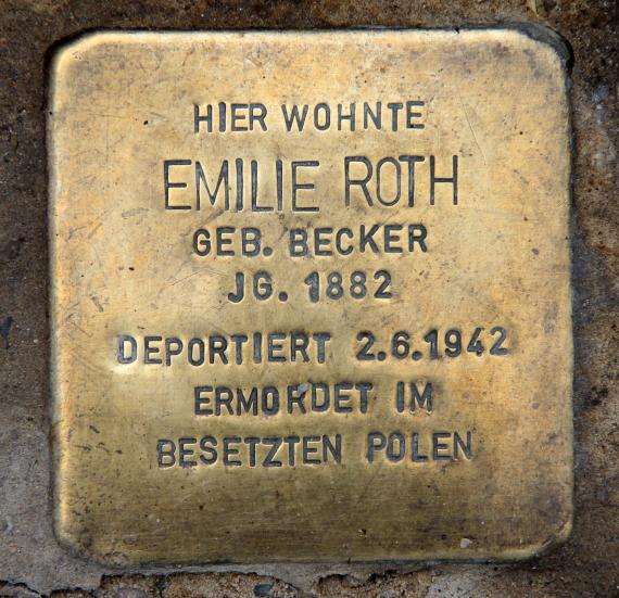 Stolperstein Hannsdorfer Str 8 (Kauld) Emilie Roth