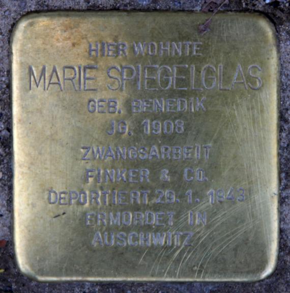 Stolperstein Hauptstr 5 (Schön) Marie Spiegelglas