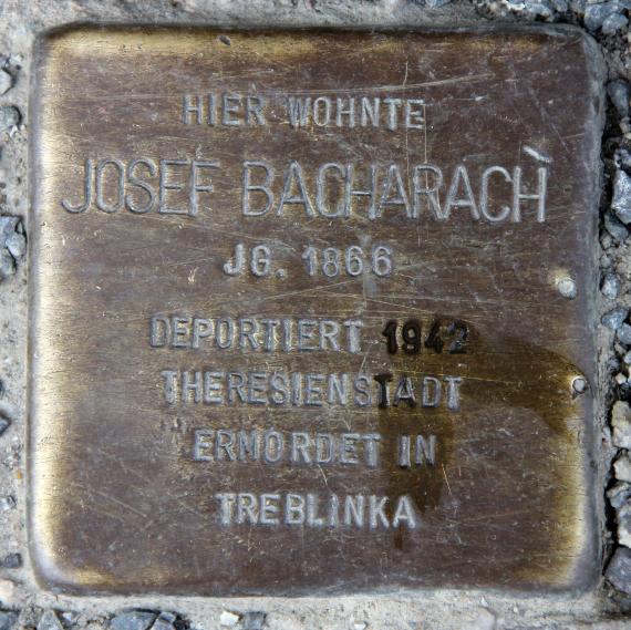 Stolperstein Hirschberger Str 2 (Rumbg) Josef Bacharach
