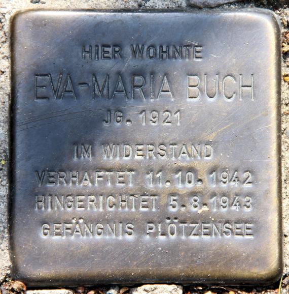 Stolperstein Hochfeilerweg 23a (Mard) Eva-Maria Buch