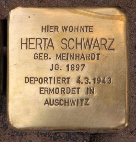 Stolperstein Hoppestr 33 (Reind) Herta Schwarz