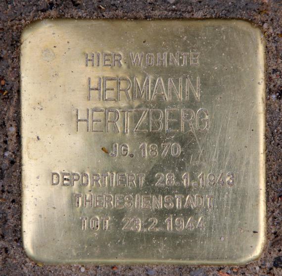 Stolperstein Innsbrucker Str 25 (Schön) Hermann Hertzberg
