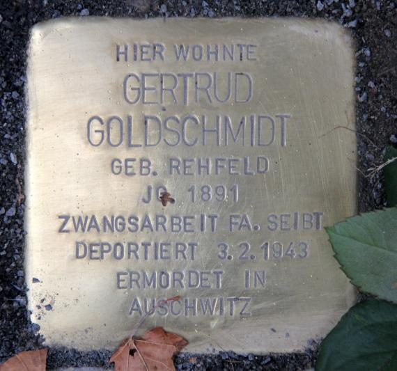 Stolperstein Innsbrucker Str 57 (Schön) Gertrud Goldschmidt