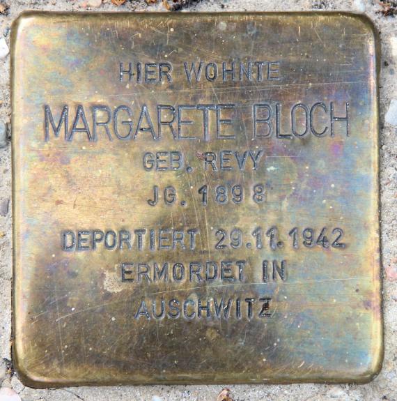 Stolperstein Innsbrucker Str 7 (Schöb) Margarete Bloch