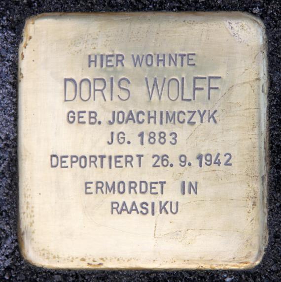 Stolperstein Klingelhöferstr 18 (Tierg) Doris Wolff