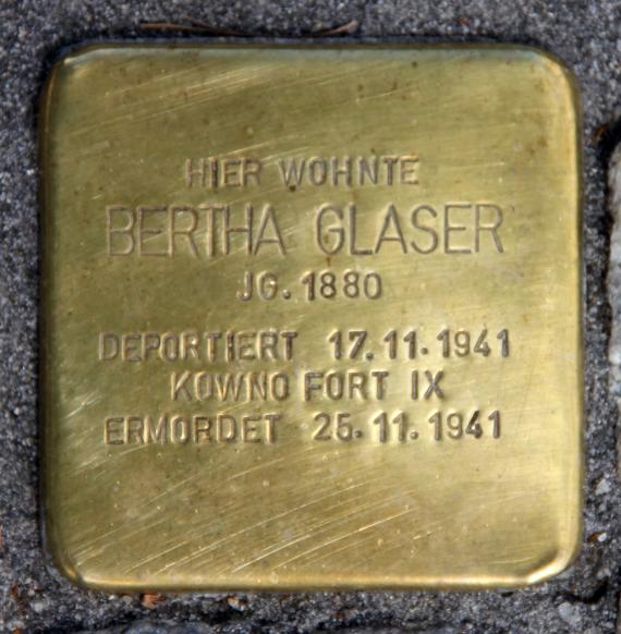 Stumbling stone Konrad-Wolf-Str 44 (Ahohs) Bertha Glaser
