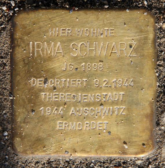 Stolperstein Kreuzstr 13 (Panko) Irma Schwarz