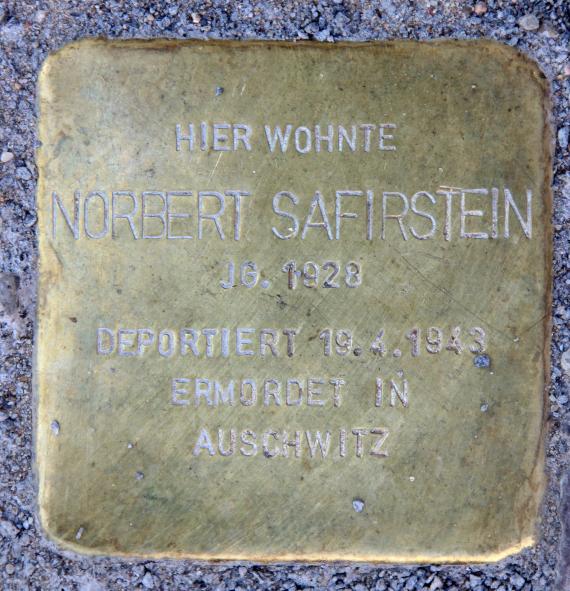 Stolperstein Krossener Str 35 (Frhai) Norbert Safirstein