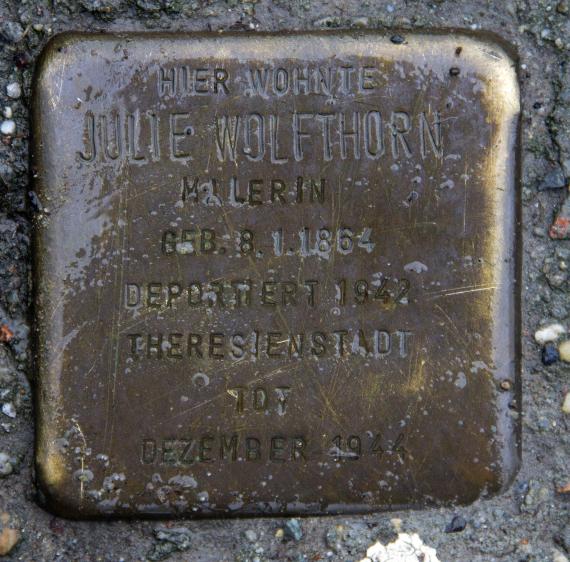 Stolperstein Kurfürstenstr 50 (Tierg) Julie Wolfthorn