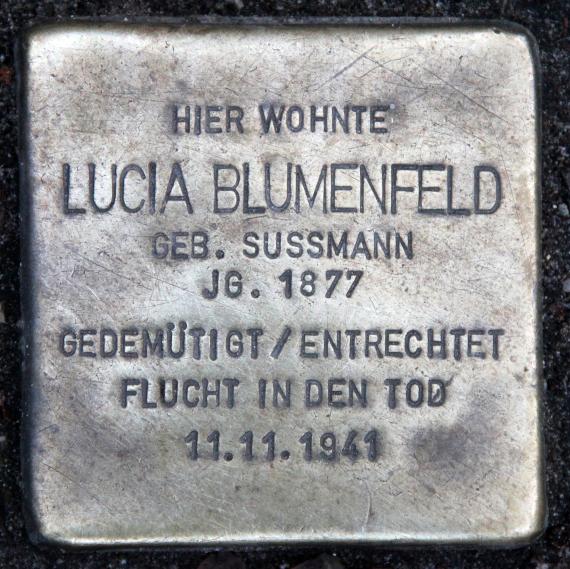 Stolperstein Kurfürstenstr 58 (Tierg) Lucia Blumenfeld