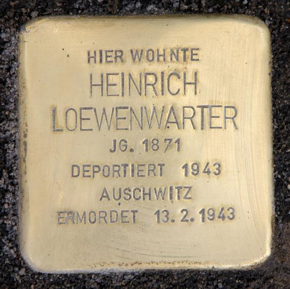 Stolperstein Luitpoldstr 17 (Schön) Heinrich Loewenwarter