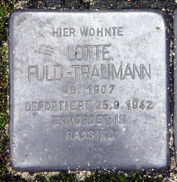 Stolperstein Luitpoldstr 41 (Schön) Lotte Fuld-Traumann