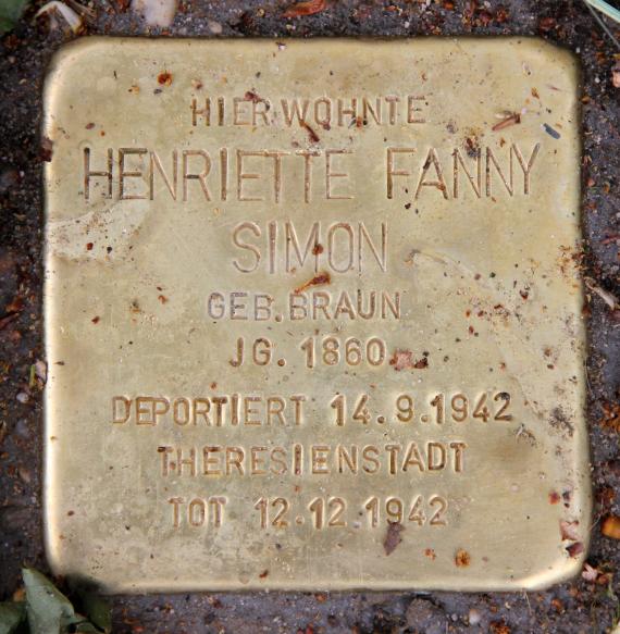 Stolperstein Münchener Str 6 (Schön) Henriette Fanny Simon
