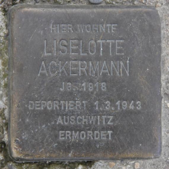 Stolperstein Markgrafendamm 16 (Friedr) Liselotte Ackermann