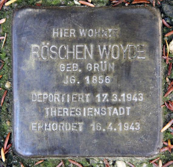 Stolperstein Markgrafenstr 22 (Frohn) Röschen Woyde