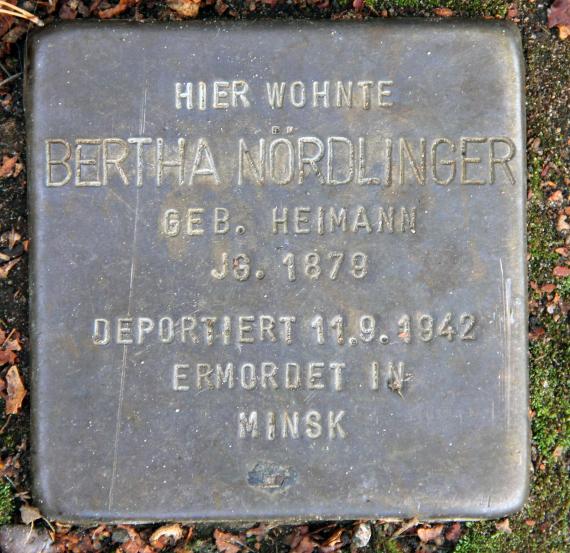 Stolperstein Markgrafenstr 64 (Frohn) Bertha Nördlinger