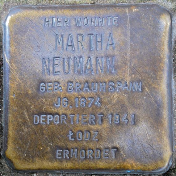 Stolperstein Martha Neumann Hochstädter Straße 1 0018