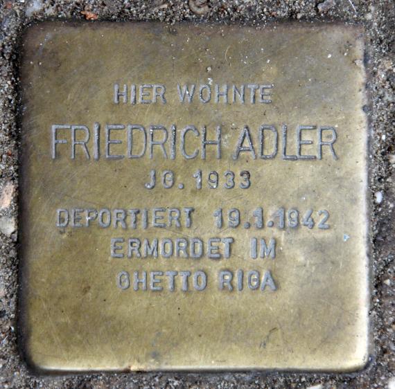 Stolperstein Martin-Luther-Str 111 (Schön) Friedrich Adler
