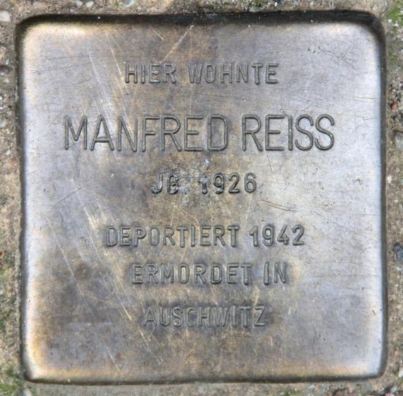 Stumbling Stone Martin-Luther-Str 17 (Schöb) Manfred Reiss