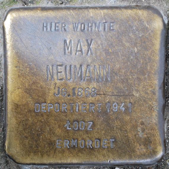 Stolperstein Max Neumann Hochstädter Straße 1 0017