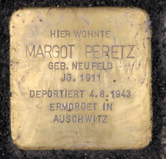 Stolperstein Mollstr 23 (Frhai) Margot Peretz