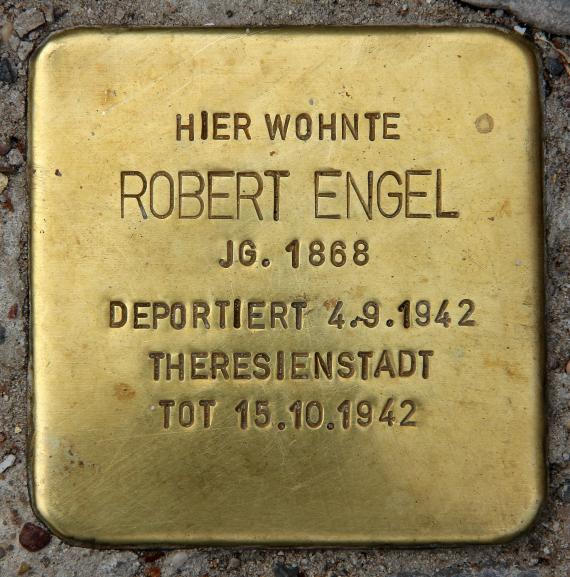 Stolperstein Motzstr 29 (Schön) Robert Engel