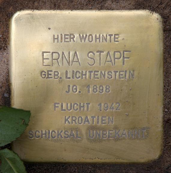 Stolperstein Nicolaistr 38 (Lankw) Erna Stapf