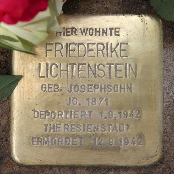 Stolperstein Nicolaistr 38 (Lankw) Friederike Lichtenstein